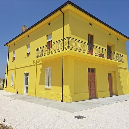 B & B Le Tre Rose Tollo Ngoại thất bức ảnh